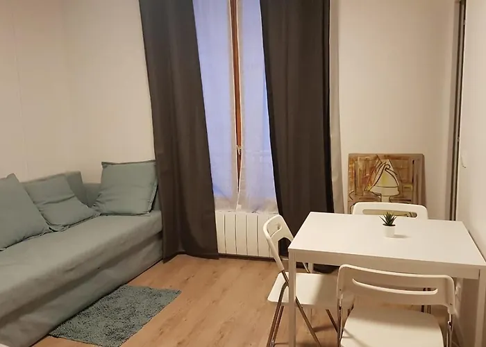 Daire Cosy, Quartier Canal Saint-martin *